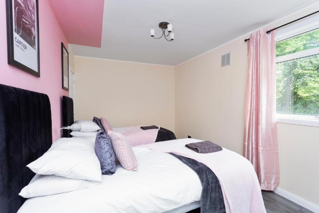 Stylish 3 Bed Edinburgh Abode-Parking And Garden Daire Dış mekan fotoğraf