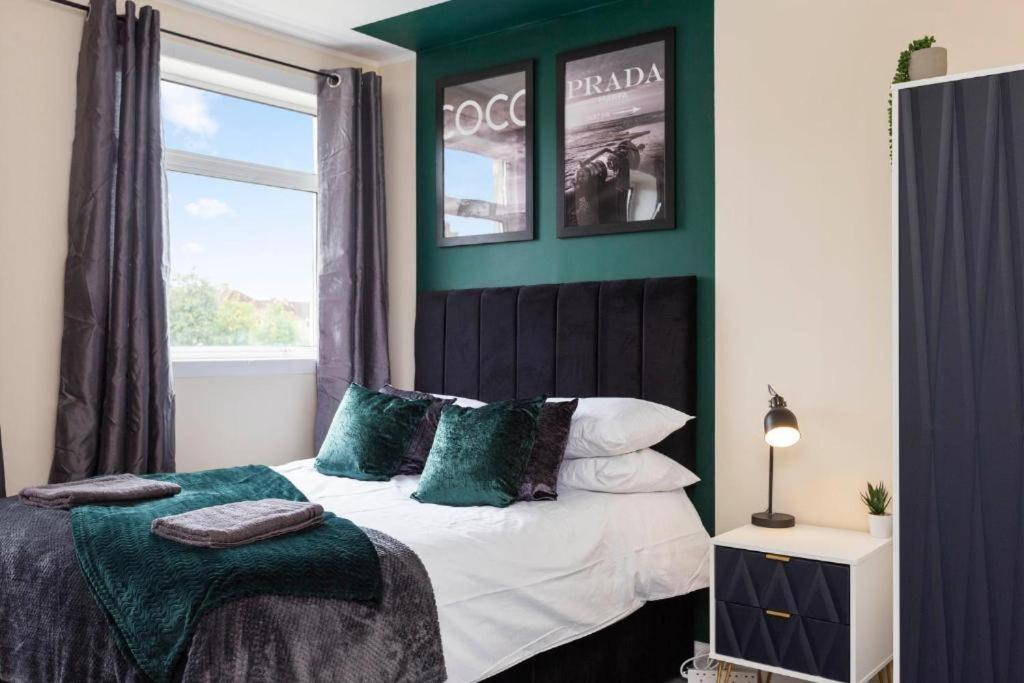 Stylish 3 Bed Edinburgh Abode-Parking And Garden Daire Dış mekan fotoğraf